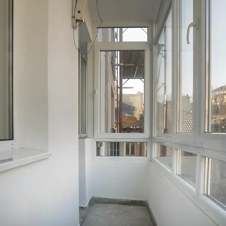 Lecti Sunflats - Karavelov Βάρνα