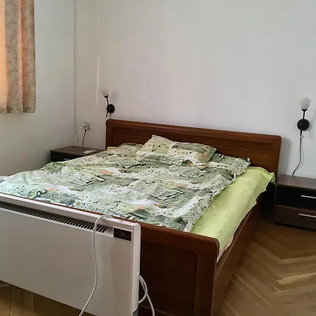 Lecti Sunflats - Karavelov Varna